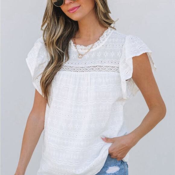 *NEW* Womens White Eyelet Ruffle Short Sleeve Blouse Top Boho | Size L - Picture 4 of 9